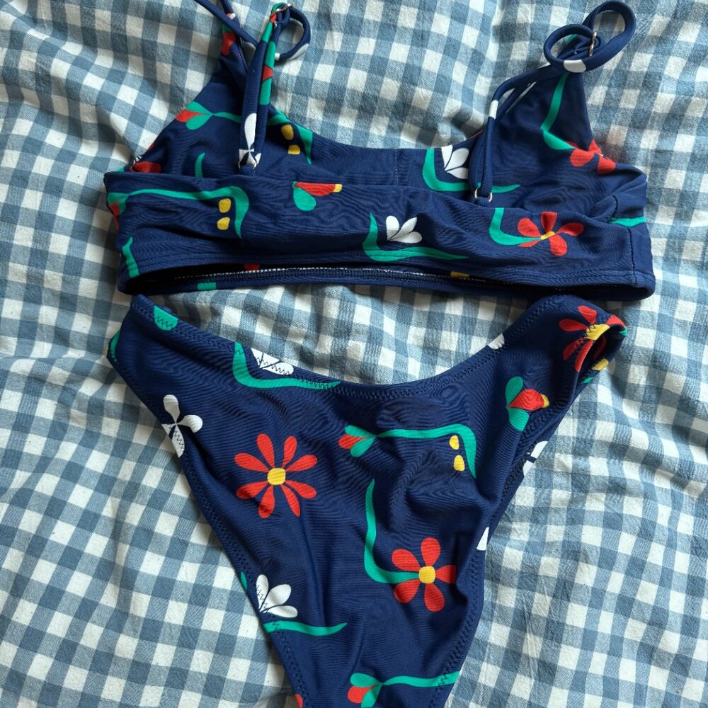 Honey Swim Paradiso Bralette Bikini Top (S) and Bottoms (XS) - Picture 4 of 5